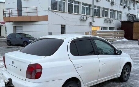 Toyota Platz, 2002 год, 330 000 рублей, 2 фотография