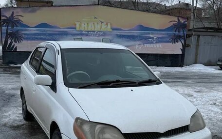 Toyota Platz, 2002 год, 330 000 рублей, 3 фотография