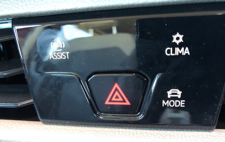 Volkswagen Multivan, 2023 год, 5 450 000 рублей, 18 фотография