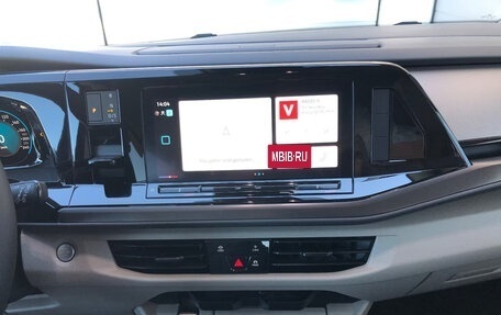 Volkswagen Multivan, 2023 год, 5 450 000 рублей, 13 фотография