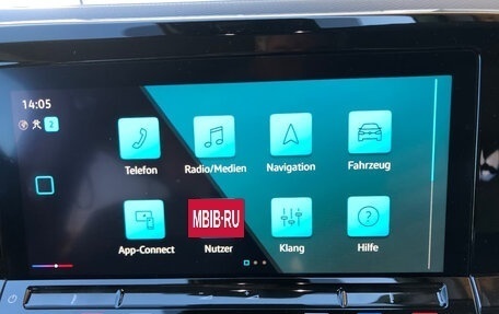 Volkswagen Multivan, 2023 год, 5 450 000 рублей, 14 фотография