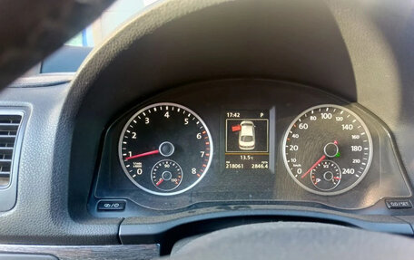 Volkswagen Jetta VI, 2009 год, 430 000 рублей, 11 фотография