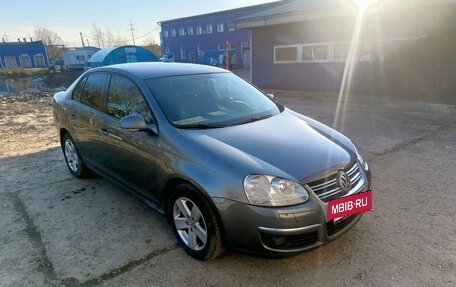 Volkswagen Jetta VI, 2009 год, 430 000 рублей, 8 фотография