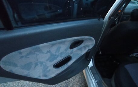 Mitsubishi Carisma I, 1997 год, 135 000 рублей, 21 фотография