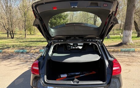 Mercedes-Benz GLA, 2015 год, 2 550 000 рублей, 15 фотография