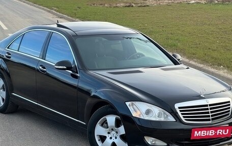 Mercedes-Benz S-Класс, 2005 год, 1 127 000 рублей, 3 фотография