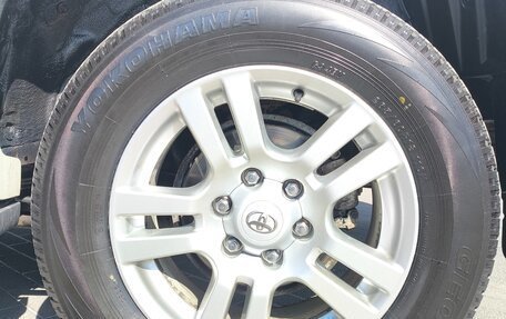 Toyota Land Cruiser Prado 150 рестайлинг 2, 2011 год, 2 890 000 рублей, 8 фотография