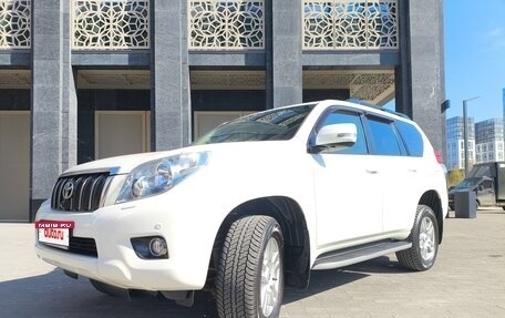 Toyota Land Cruiser Prado 150 рестайлинг 2, 2011 год, 2 890 000 рублей, 2 фотография