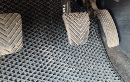 Hyundai Sonata IV рестайлинг, 2004 год, 360 000 рублей, 17 фотография