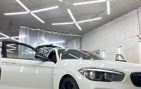 BMW 1 серия, 2017 год, 1 800 000 рублей, 2 фотография