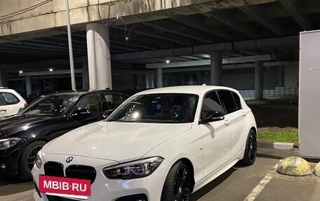 BMW 1 серия, 2017 год, 1 800 000 рублей, 13 фотография