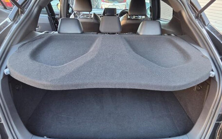 Toyota C-HR I рестайлинг, 2023 год, 2 070 000 рублей, 16 фотография