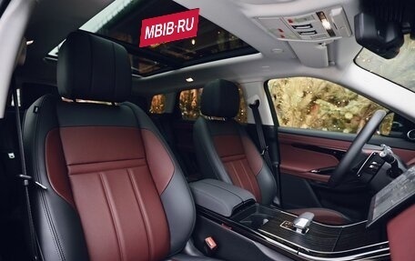 Land Rover Range Rover Evoque II, 2025 год, 5 800 000 рублей, 2 фотография