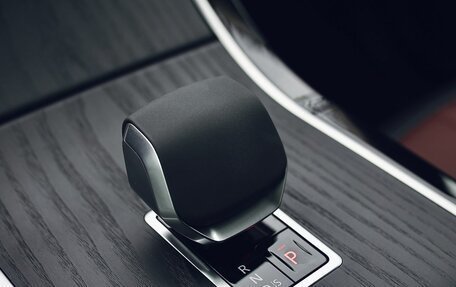 Land Rover Range Rover Evoque II, 2025 год, 5 800 000 рублей, 24 фотография