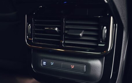 Land Rover Range Rover Evoque II, 2025 год, 5 800 000 рублей, 30 фотография