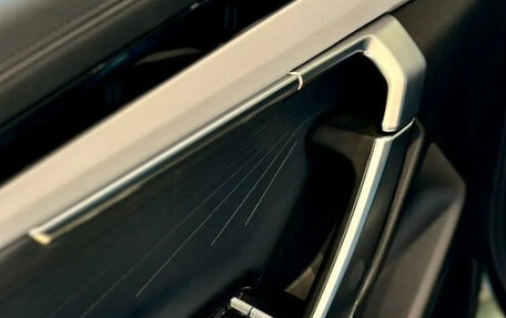 Geely Atlas, 2025 год, 4 102 079 рублей, 9 фотография