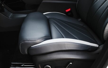 Geely Atlas, 2025 год, 3 723 381 рублей, 11 фотография