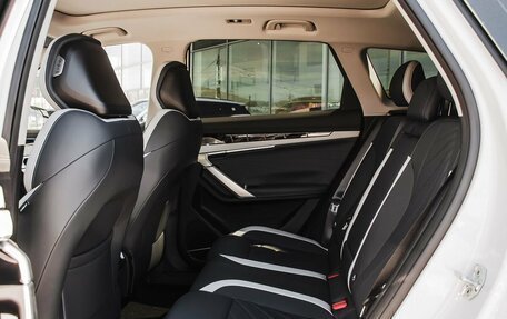 Geely Atlas, 2025 год, 3 723 381 рублей, 12 фотография