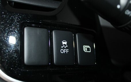 Mitsubishi Outlander III рестайлинг 3, 2021 год, 2 999 900 рублей, 10 фотография