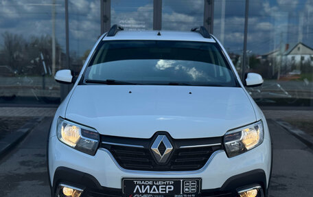 Renault Sandero II рестайлинг, 2021 год, 1 120 000 рублей, 2 фотография