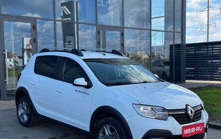 Renault Sandero II рестайлинг, 2021 год, 1 120 000 рублей, 3 фотография