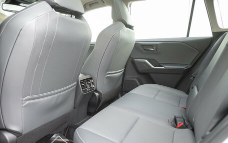 Toyota RAV4, 2025 год, 4 951 000 рублей, 15 фотография