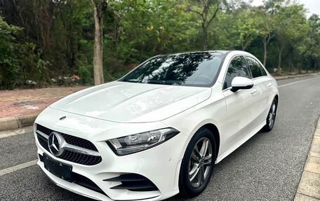 Mercedes-Benz A-Класс, 2021 год, 2 320 000 рублей, 1 фотография