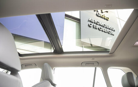 Toyota RAV4, 2025 год, 4 951 000 рублей, 16 фотография