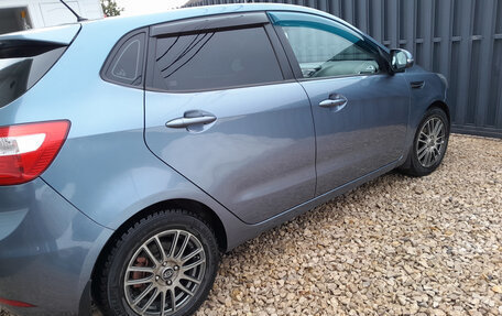 KIA Rio III рестайлинг, 2013 год, 900 000 рублей, 16 фотография