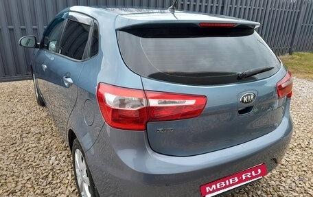 KIA Rio III рестайлинг, 2013 год, 900 000 рублей, 13 фотография