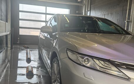 Toyota Camry, 2019 год, 2 818 700 рублей, 7 фотография