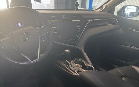 Toyota Camry, 2019 год, 2 818 700 рублей, 10 фотография