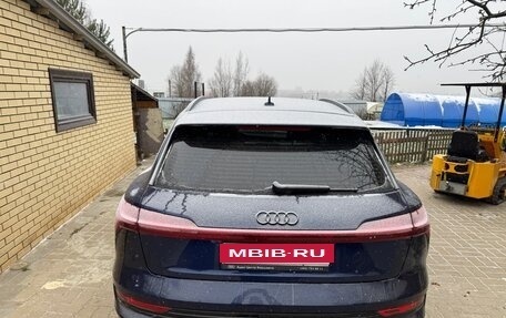 Audi e-tron I, 2022 год, 5 850 000 рублей, 7 фотография