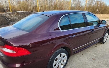 Skoda Superb III рестайлинг, 2012 год, 1 250 000 рублей, 8 фотография