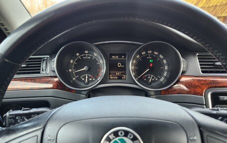 Skoda Superb III рестайлинг, 2012 год, 1 250 000 рублей, 3 фотография