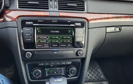 Skoda Superb III рестайлинг, 2012 год, 1 250 000 рублей, 4 фотография