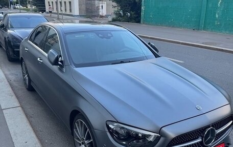 Mercedes-Benz E-Класс, 2020 год, 5 490 000 рублей, 27 фотография