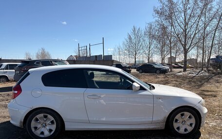 BMW 1 серия, 2011 год, 650 000 рублей, 4 фотография