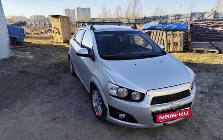 Chevrolet Aveo III, 2013 год, 800 000 рублей, 4 фотография