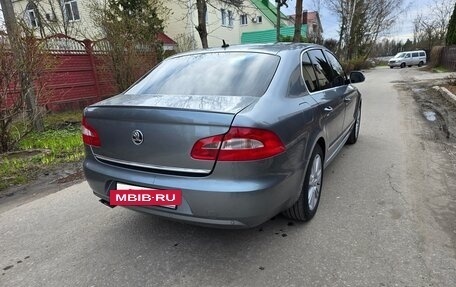 Skoda Superb III рестайлинг, 2010 год, 970 000 рублей, 4 фотография