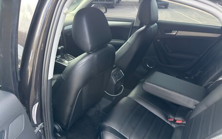 Audi A4, 2013 год, 1 840 000 рублей, 10 фотография