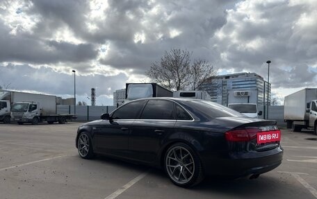 Audi A4, 2013 год, 1 840 000 рублей, 5 фотография