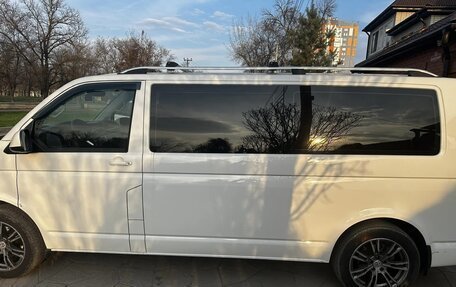 Volkswagen Caravelle T6 рестайлинг, 2020 год, 6 000 000 рублей, 3 фотография