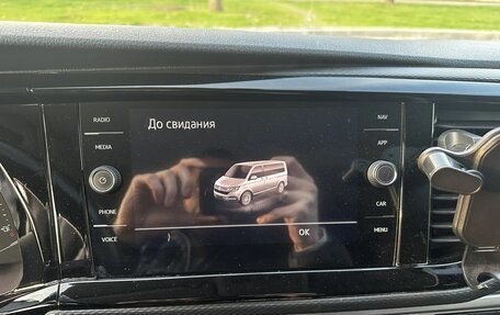 Volkswagen Caravelle T6 рестайлинг, 2020 год, 6 000 000 рублей, 10 фотография