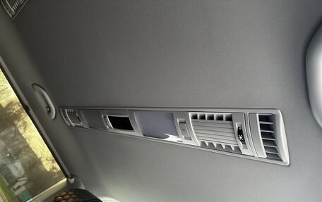 Volkswagen Caravelle T6 рестайлинг, 2020 год, 6 000 000 рублей, 24 фотография