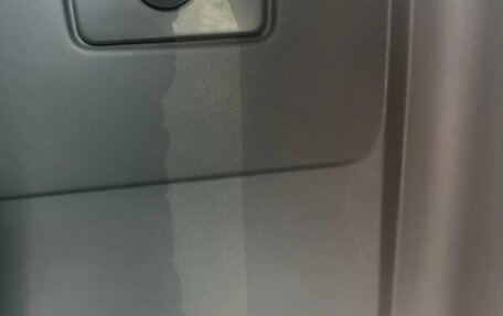 Volkswagen Caravelle T6 рестайлинг, 2020 год, 6 000 000 рублей, 27 фотография