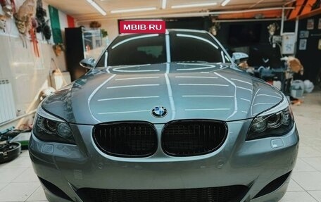 BMW M5, 2005 год, 3 250 000 рублей, 2 фотография