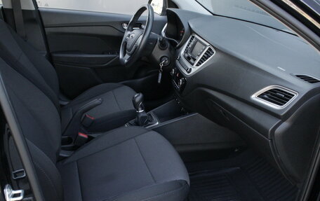 Hyundai Solaris II рестайлинг, 2019 год, 1 665 000 рублей, 6 фотография