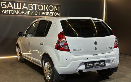 Renault Sandero I, 2013 год, 690 000 рублей, 6 фотография