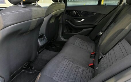 Mercedes-Benz C-Класс, 2018 год, 2 500 000 рублей, 12 фотография